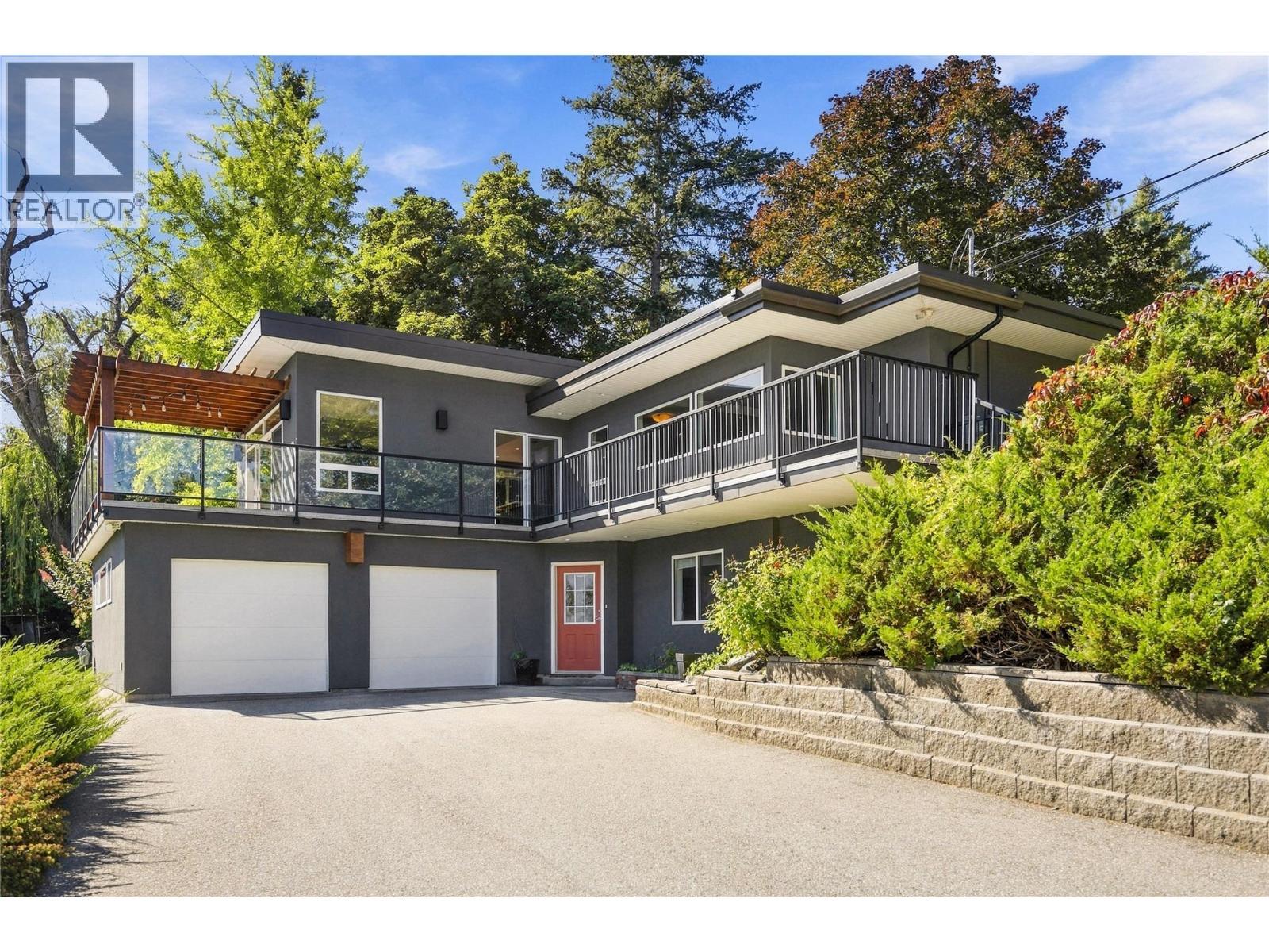 220 West Bench Drive, Penticton, BC