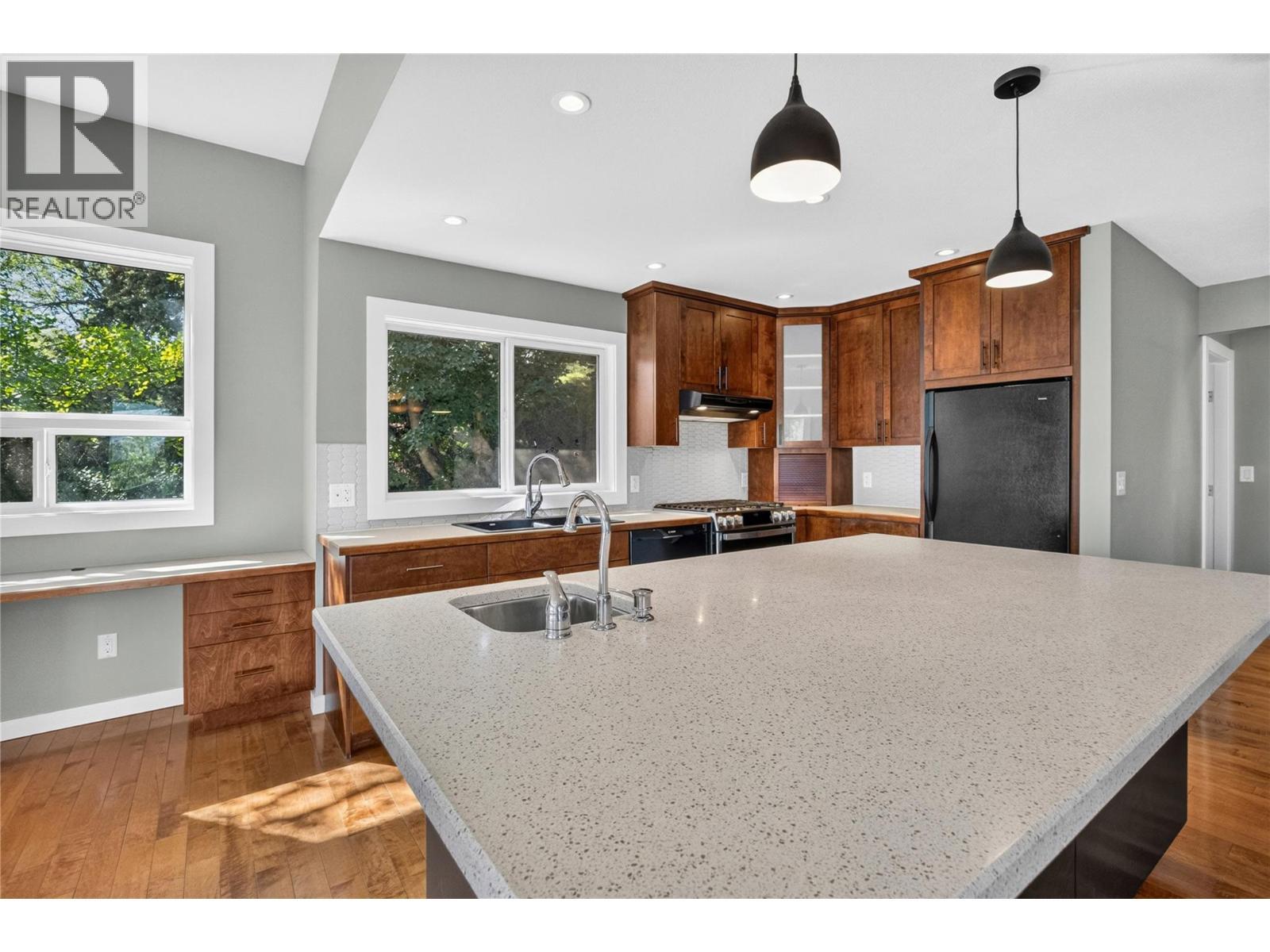 220 West Bench Drive, Penticton, BC