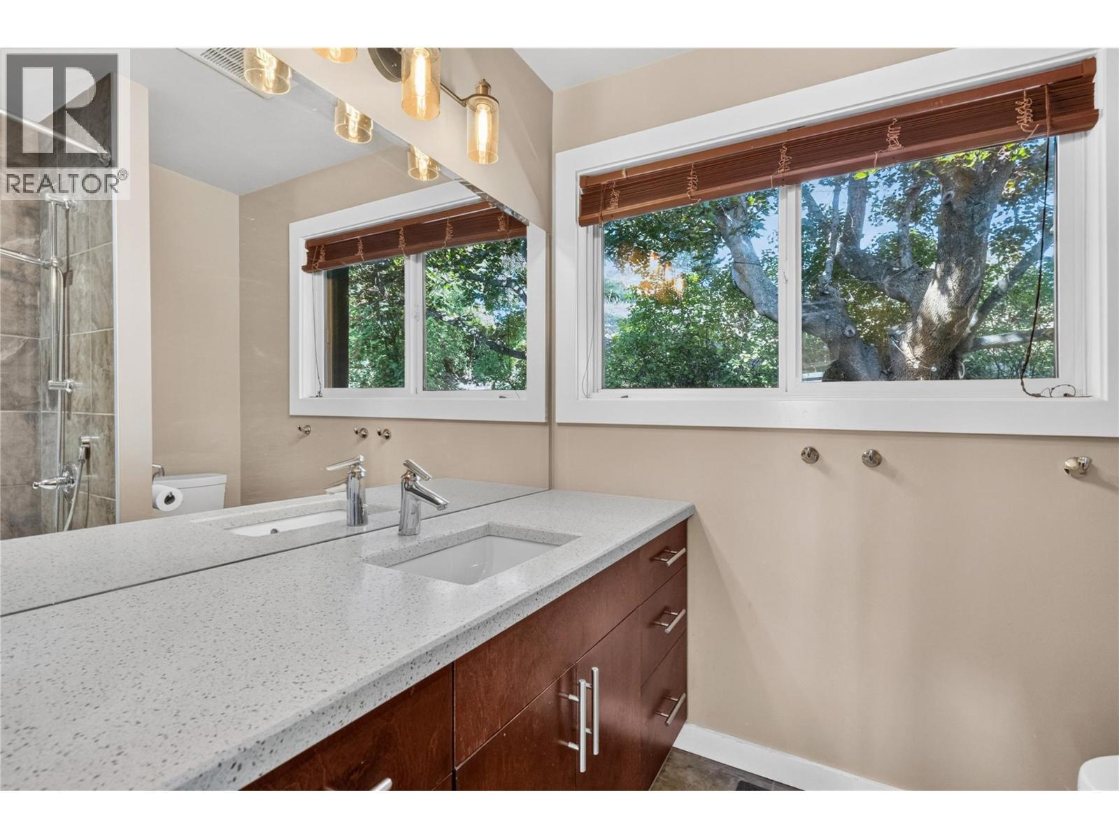 220 West Bench Drive, Penticton, BC