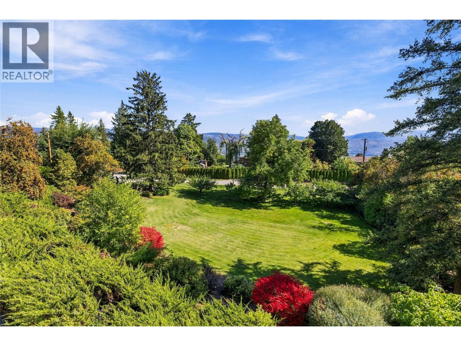 220 West Bench Drive, Penticton, BC