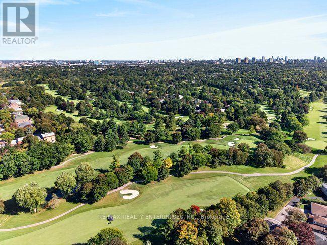 174 Bayview Fairways Drive, Markham, ON