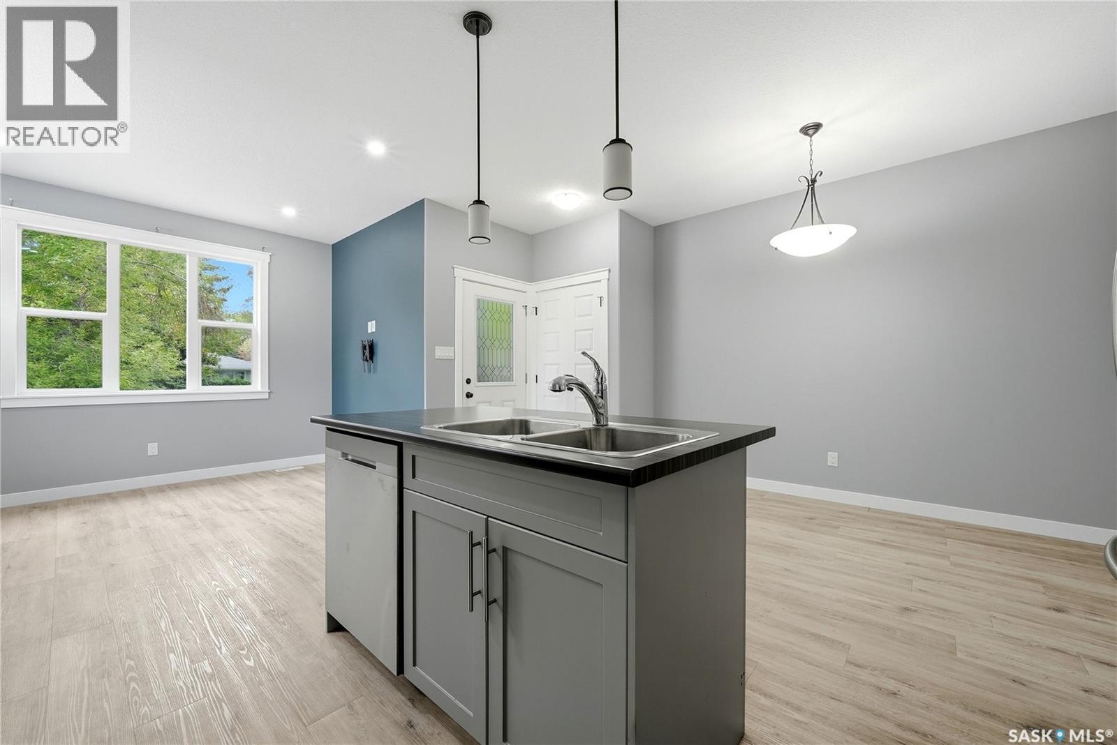 2744 Mackay Street, Regina, SK
