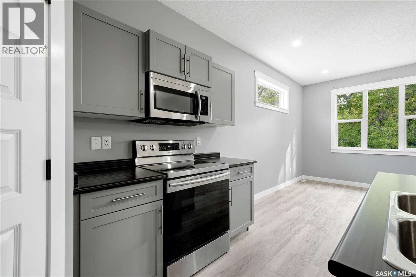 2744 Mackay Street, Regina, SK