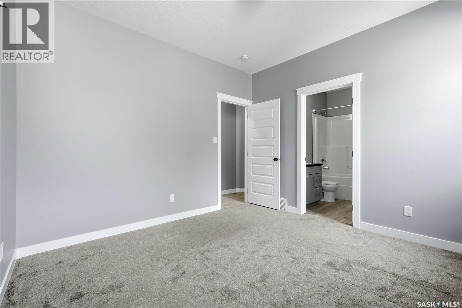 2744 Mackay Street, Regina, SK