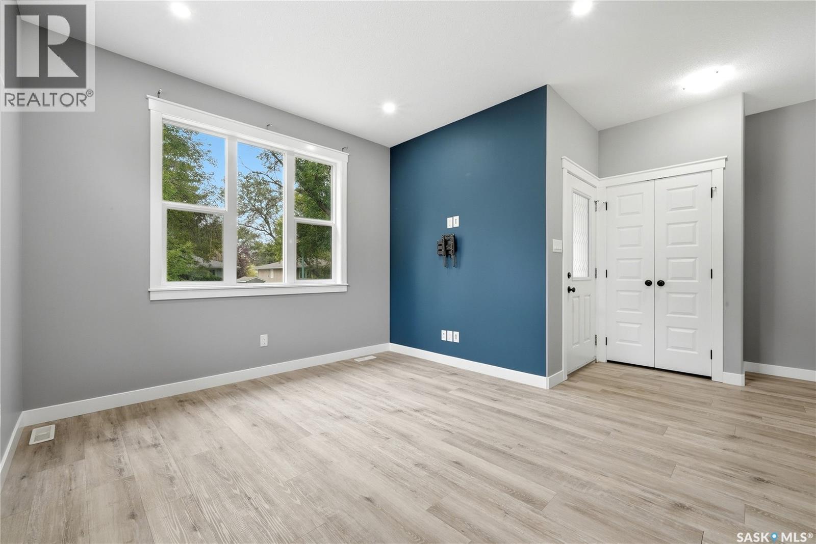 2744 Mackay Street, Regina, SK