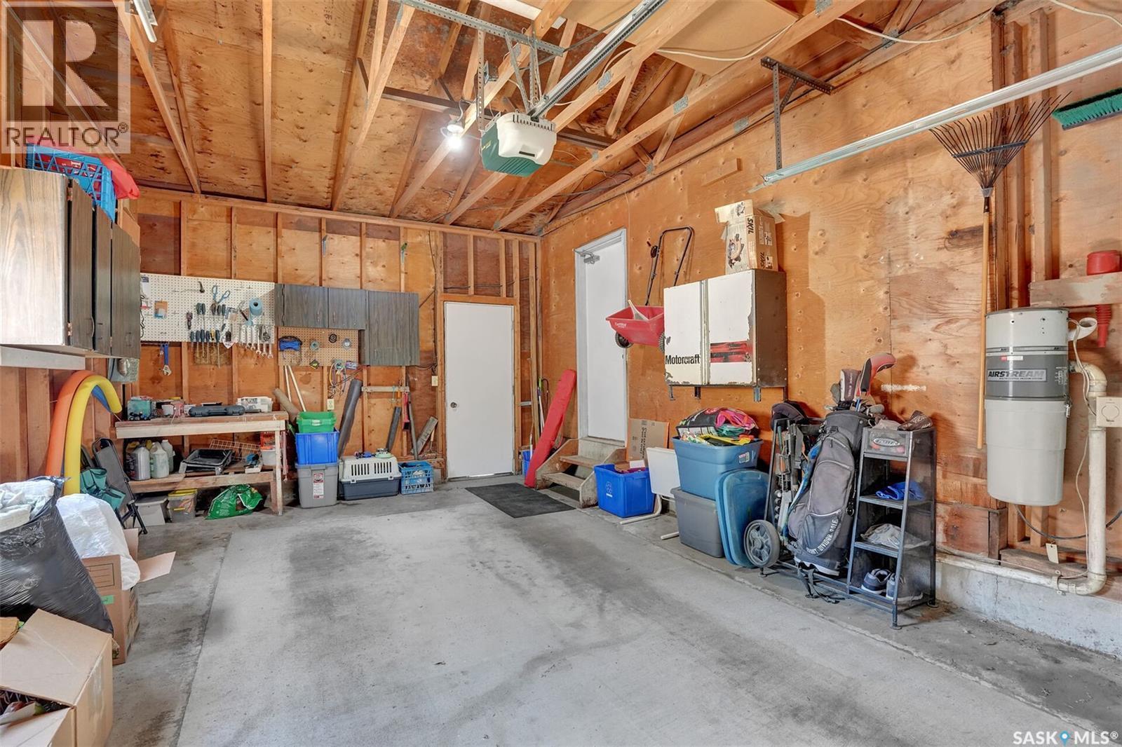 35 Litzenberger Crescent, Regina, SK