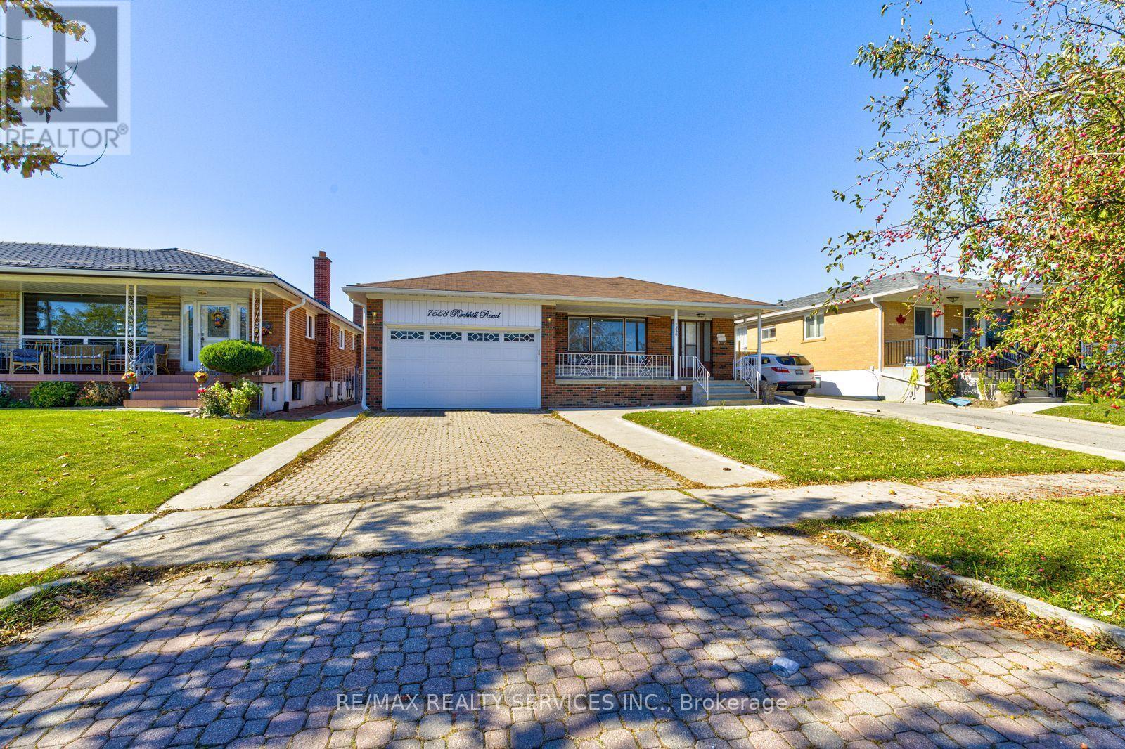 7558 Rockhill Road, Mississauga, ON