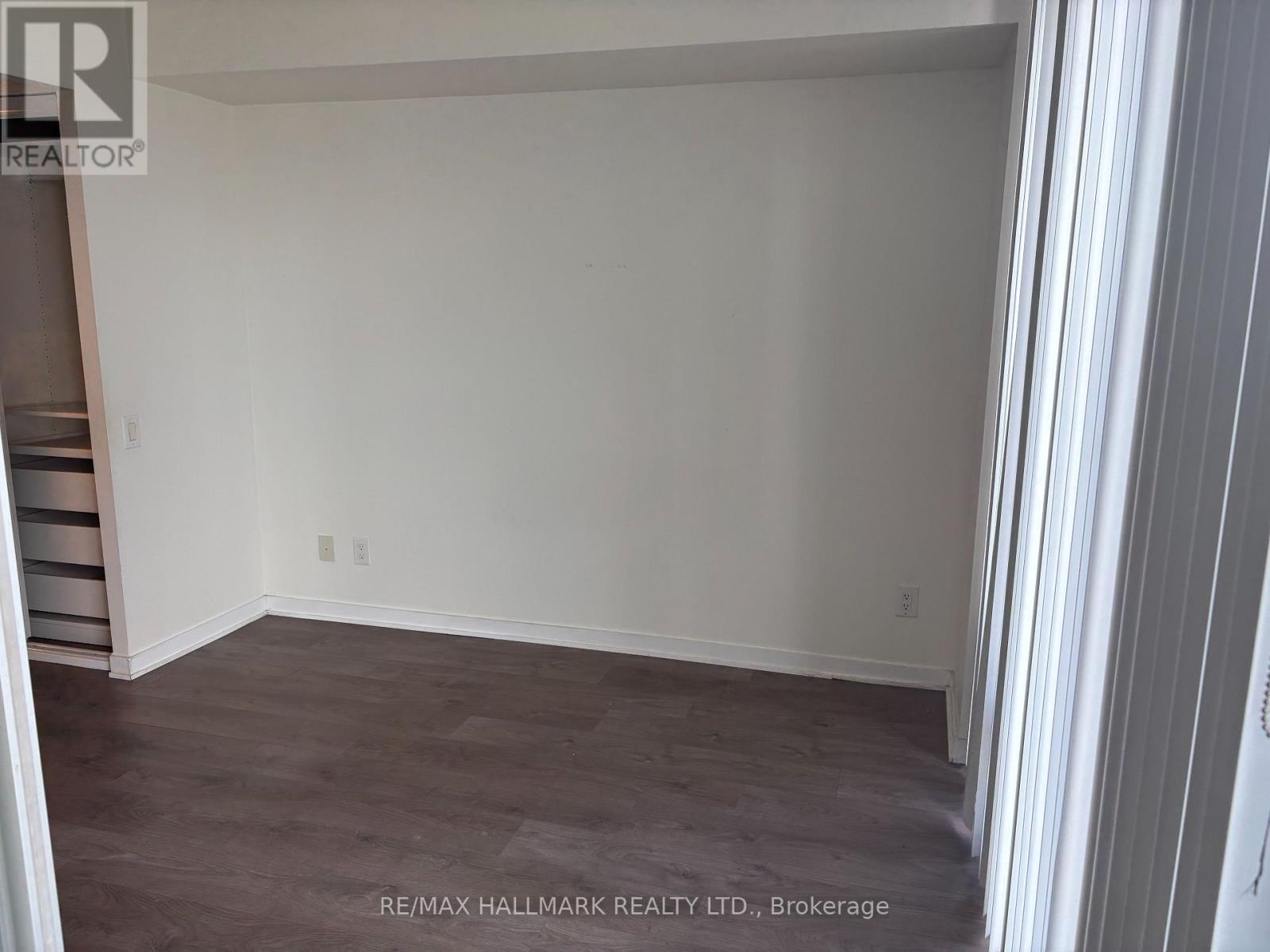 1414 - 105 The Queensway Avenue, Toronto, ON