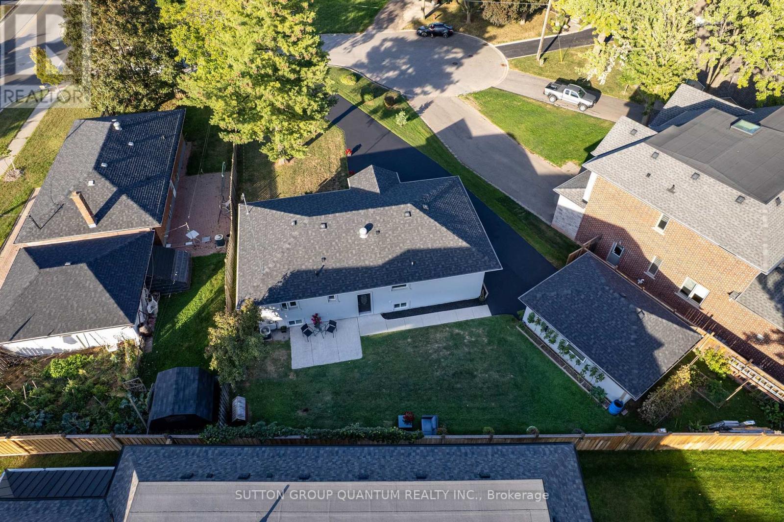 390 Wendall Place, Oakville, ON