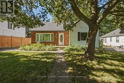 407 BOLER ROAD London South (South K), ON N6K 2K6