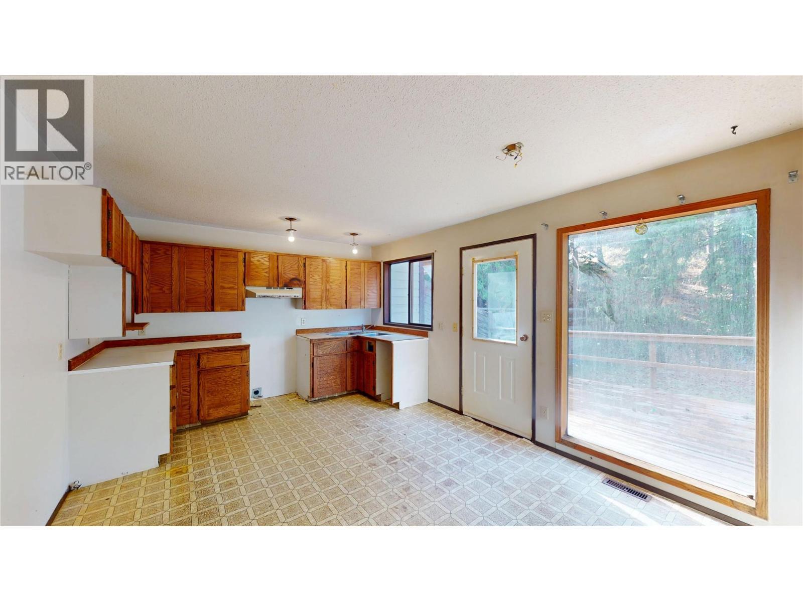 283 Kimbrook Crescent, Kimberley, BC
