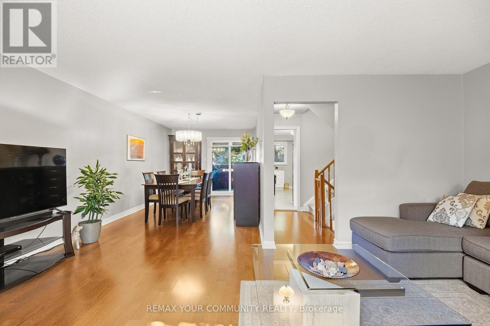 19 Poet'S Walk Way, Toronto, ON