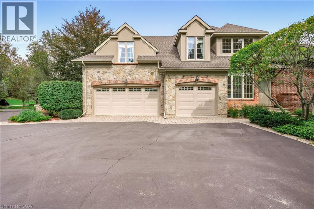 18 Blackberry Place, Hamilton, ON