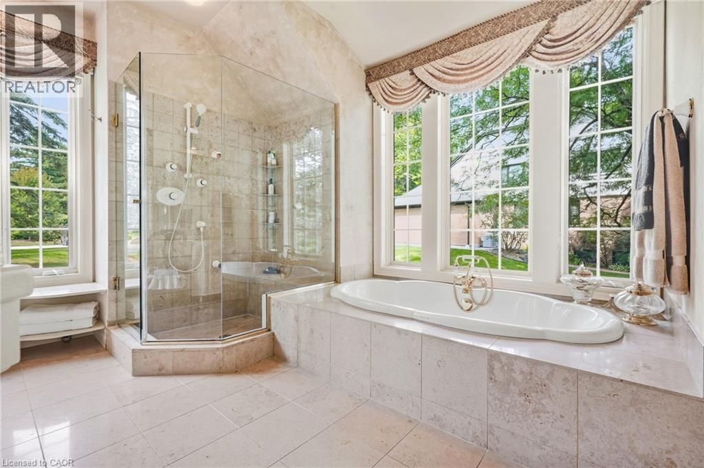 18 Blackberry Place, Hamilton, ON