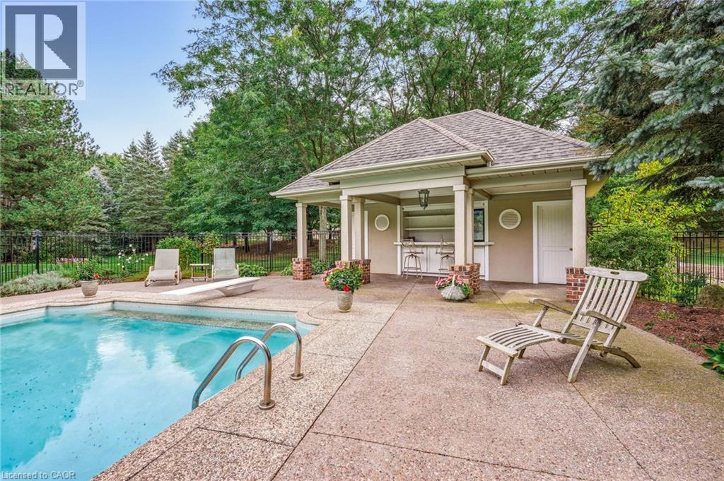 18 Blackberry Place, Hamilton, ON