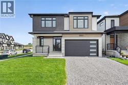 8905 ANGIE Drive Niagara Falls, ON L2H 3W8