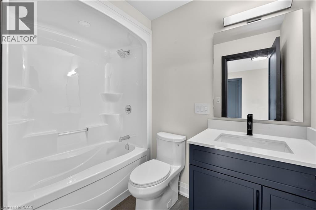 8905 Angie Drive, Niagara Falls, ON