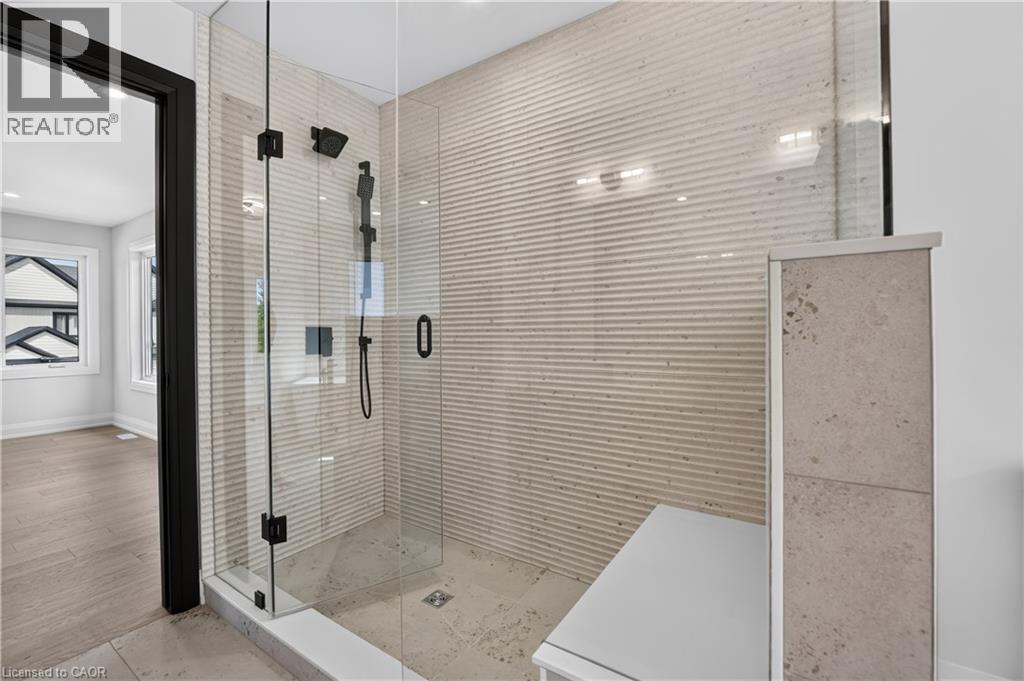 8905 Angie Drive, Niagara Falls, ON