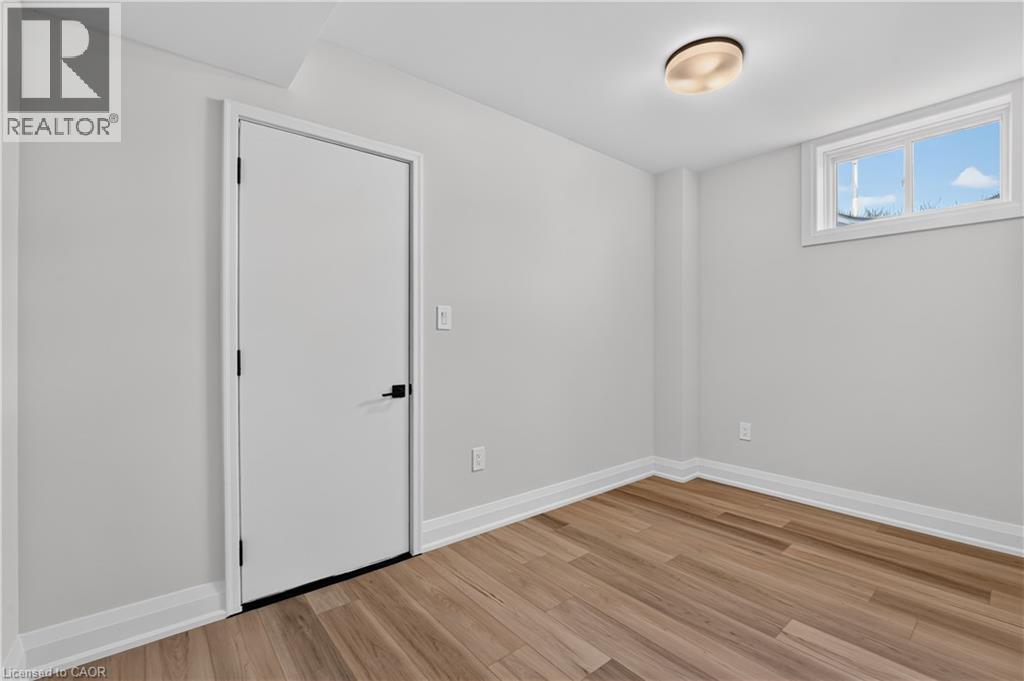 8905 Angie Drive, Niagara Falls, ON