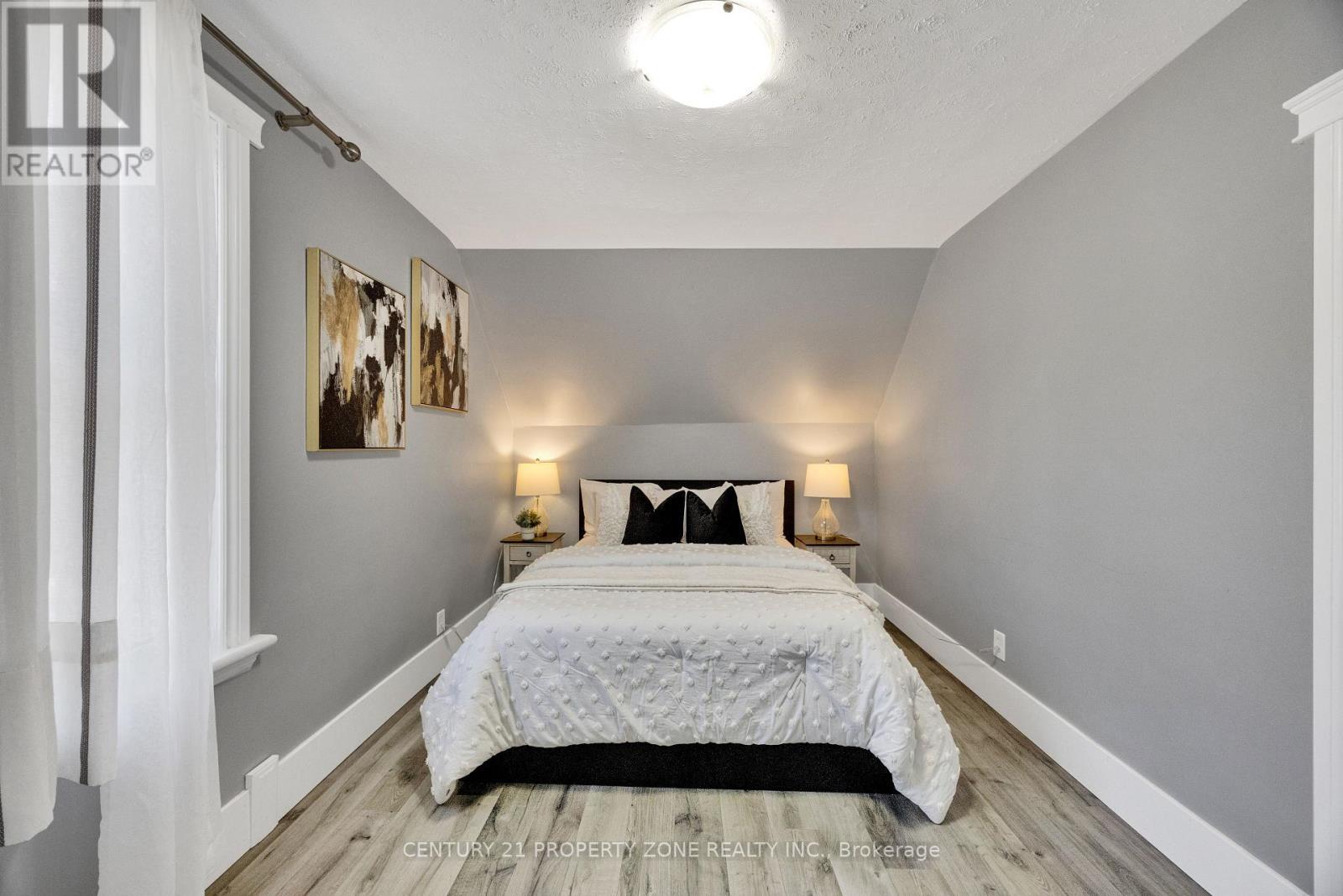 657 Piccadilly Street, London East, ON