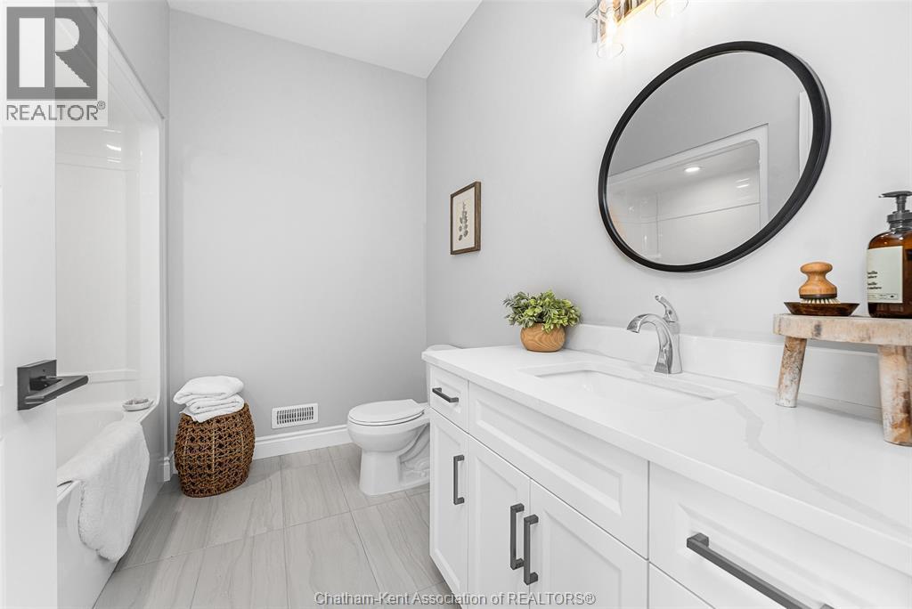 224 Worthington Court, Chatham, ON