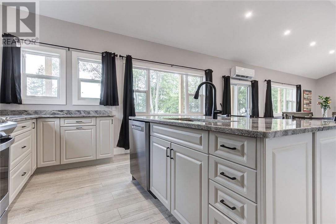 237 Grandor Road, Kagawong, Manitoulin Island, ON