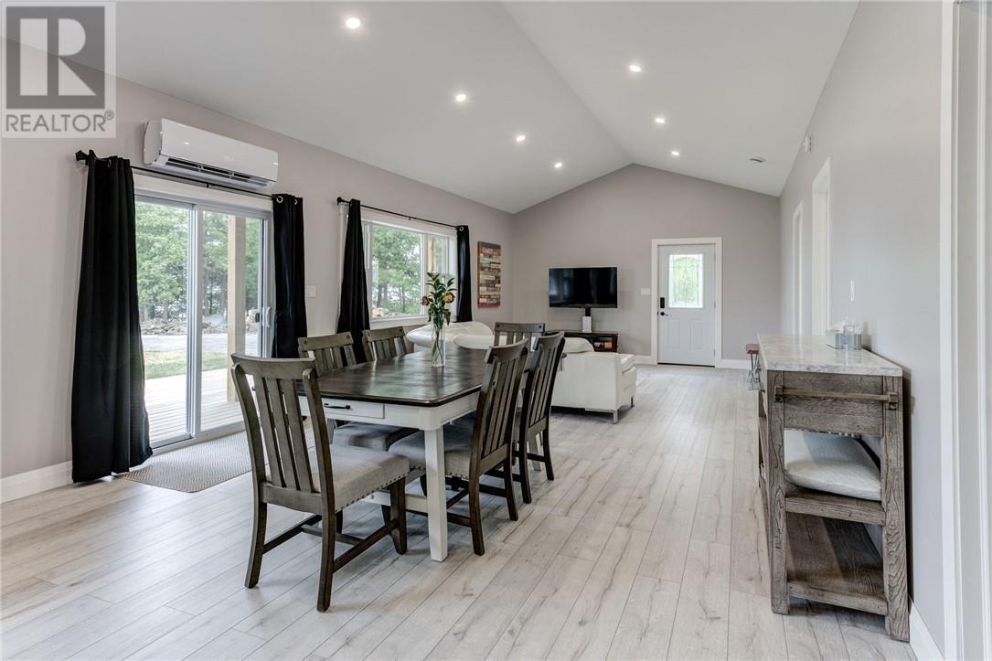 237 Grandor Road, Kagawong, Manitoulin Island, ON