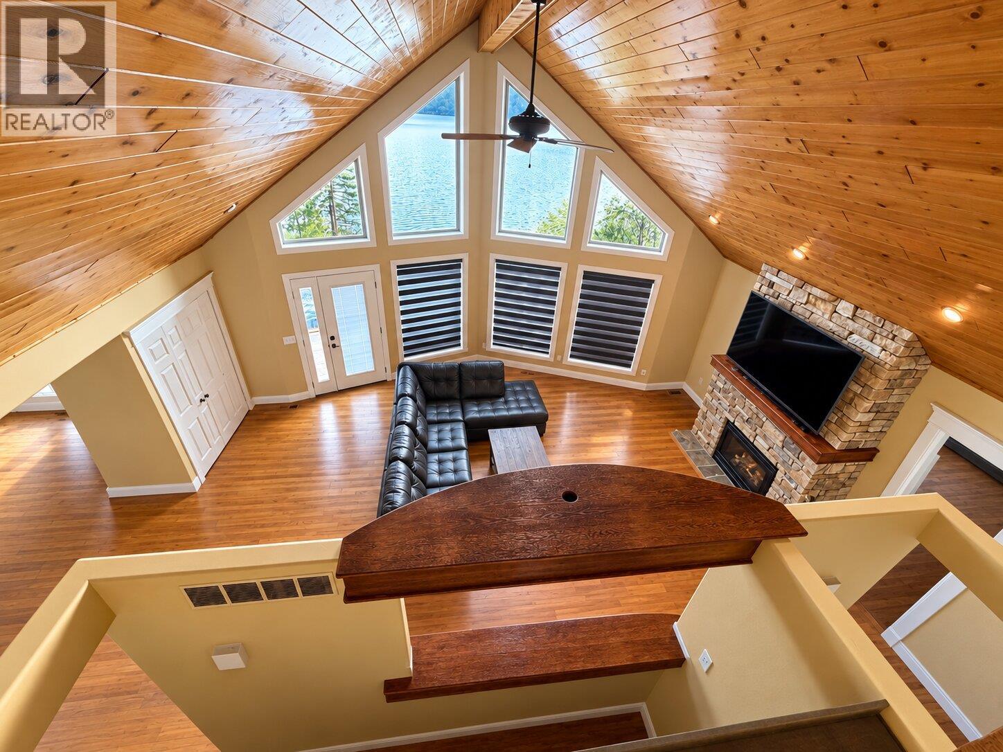 7250 Highway 97 S, Peachland, BC