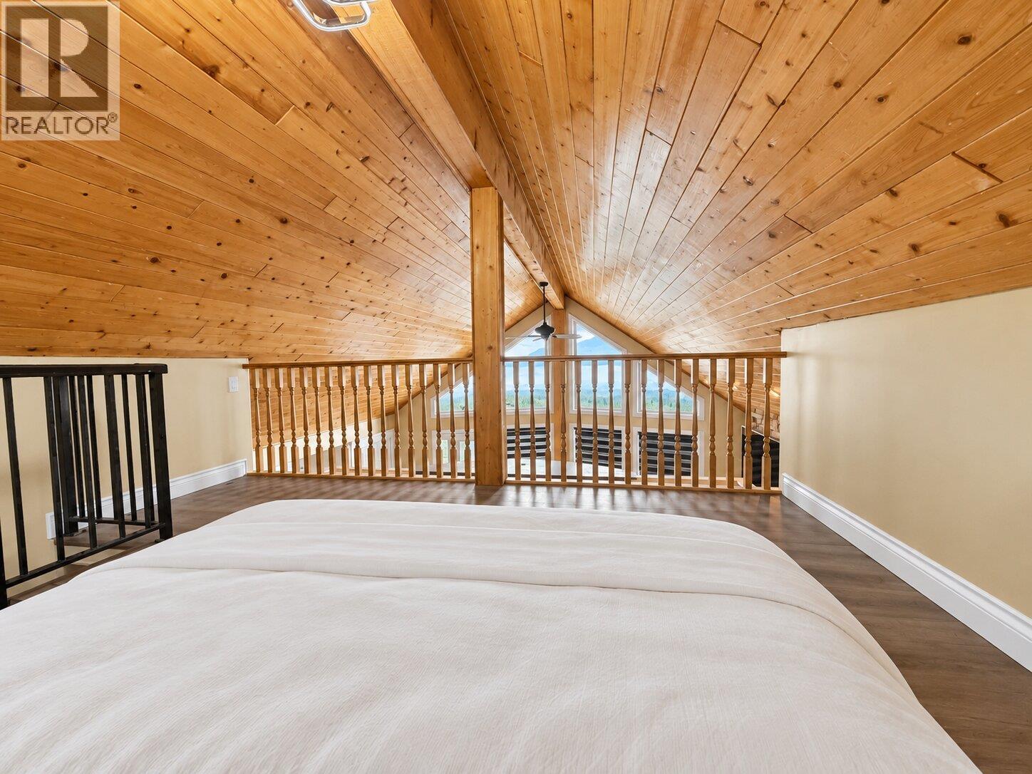 7250 Highway 97 S, Peachland, BC