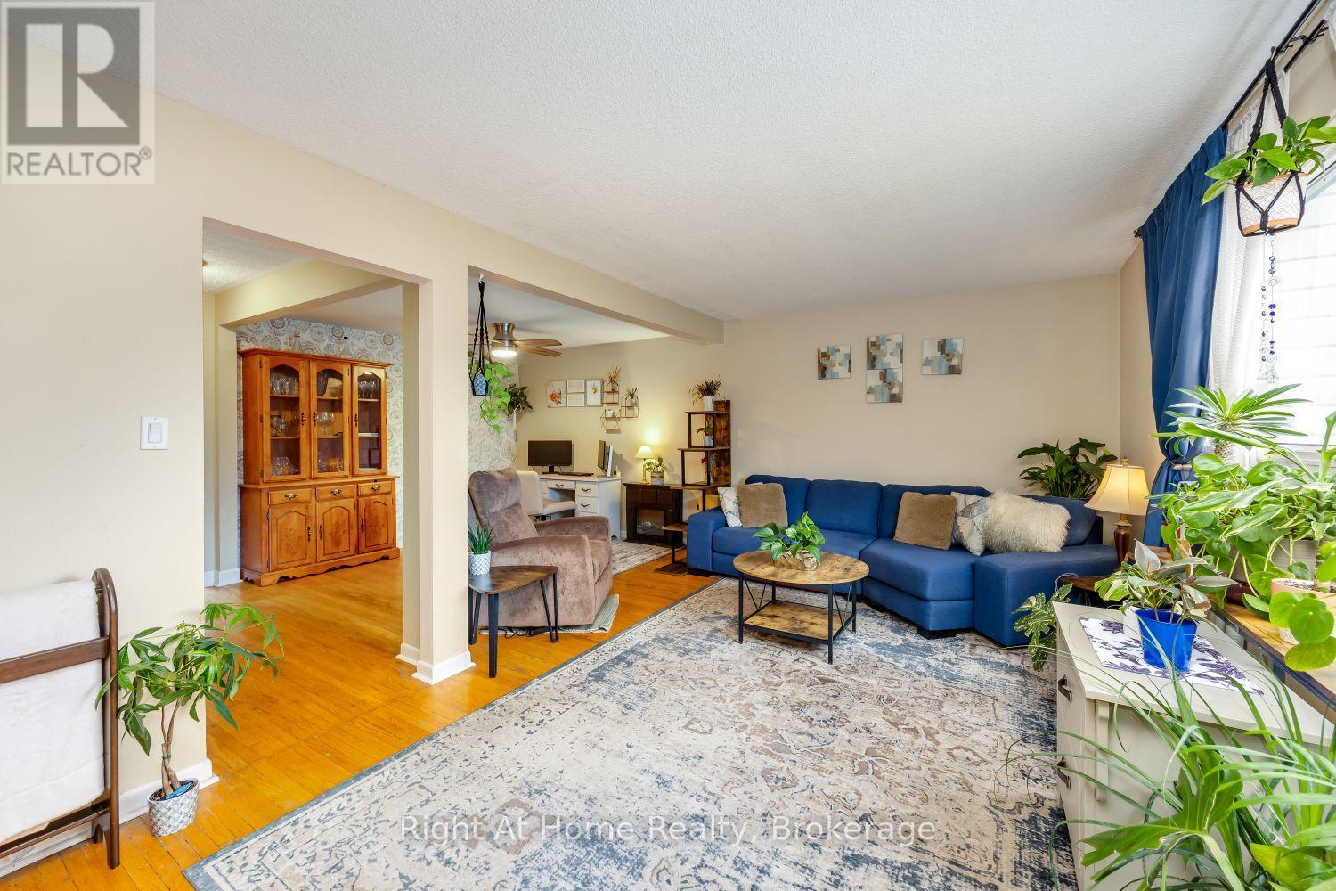 10 Newing Court, Ajax (South East), ON