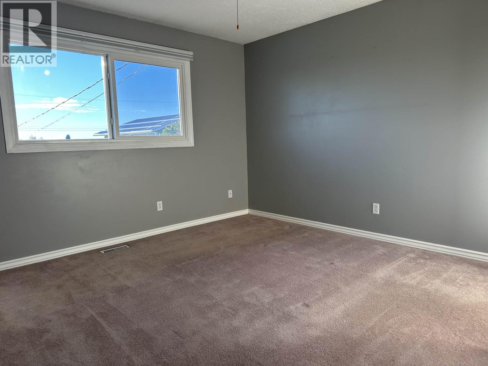 9008 87 Street, Fort St. John, BC