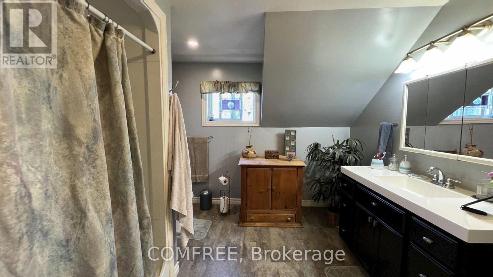610 East Street W, Edwardsburgh/Cardinal, ON
