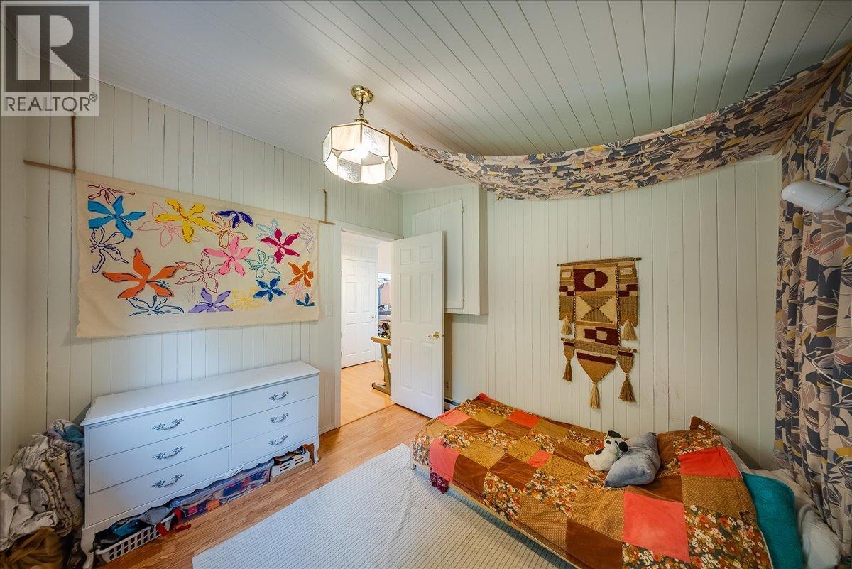 2396 Nault Road, Pass Creek, BC