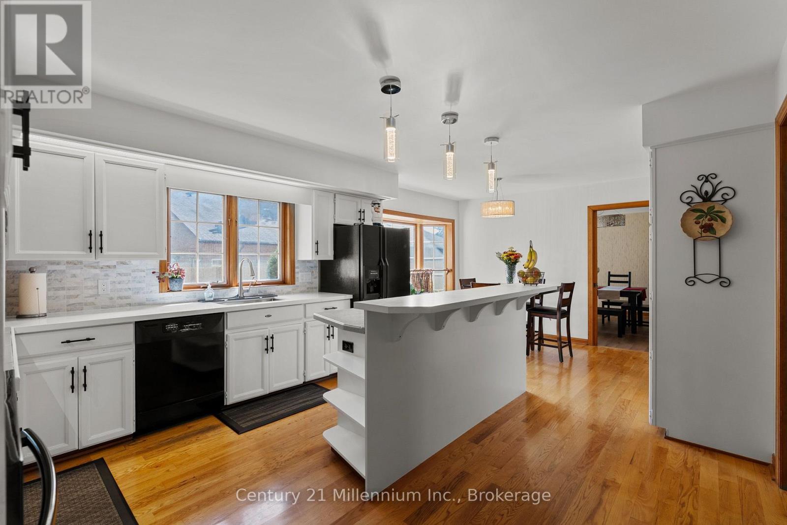 449 6Th Avenue W, Owen Sound, ON