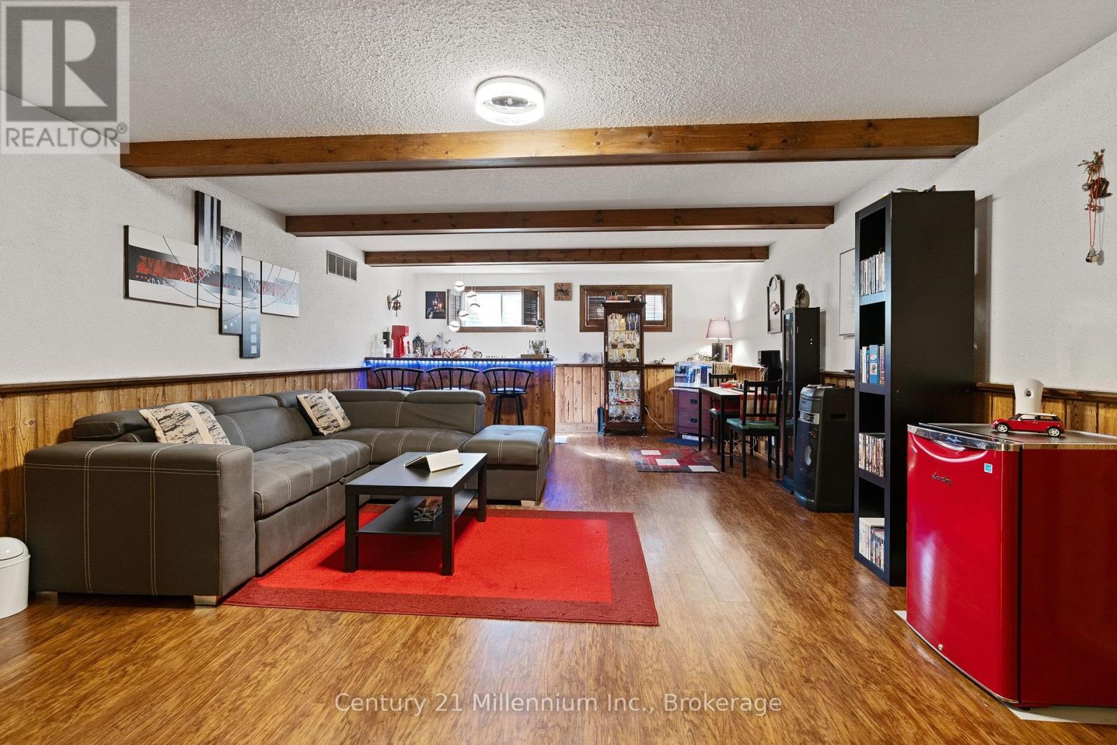 449 6Th Avenue W, Owen Sound, ON