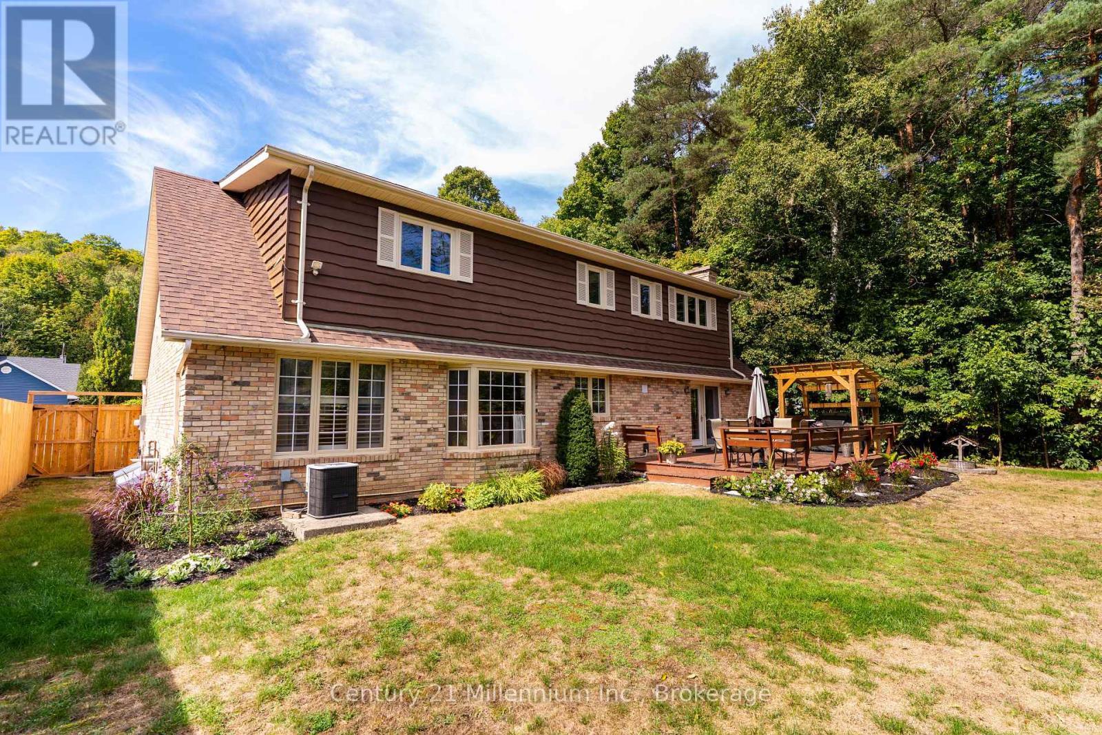 449 6Th Avenue W, Owen Sound, ON