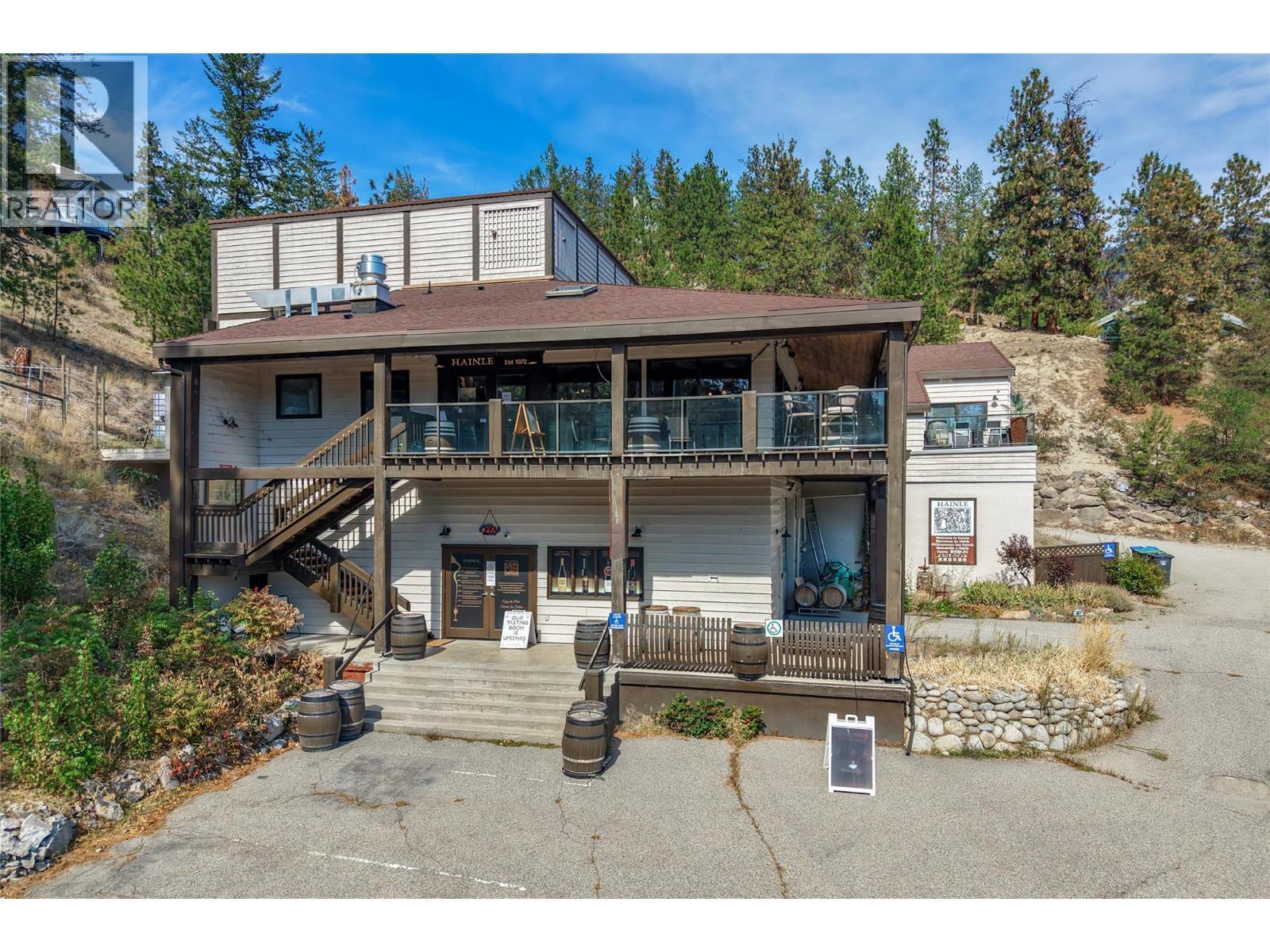 5355 Trepanier Bench Road, Peachland, BC