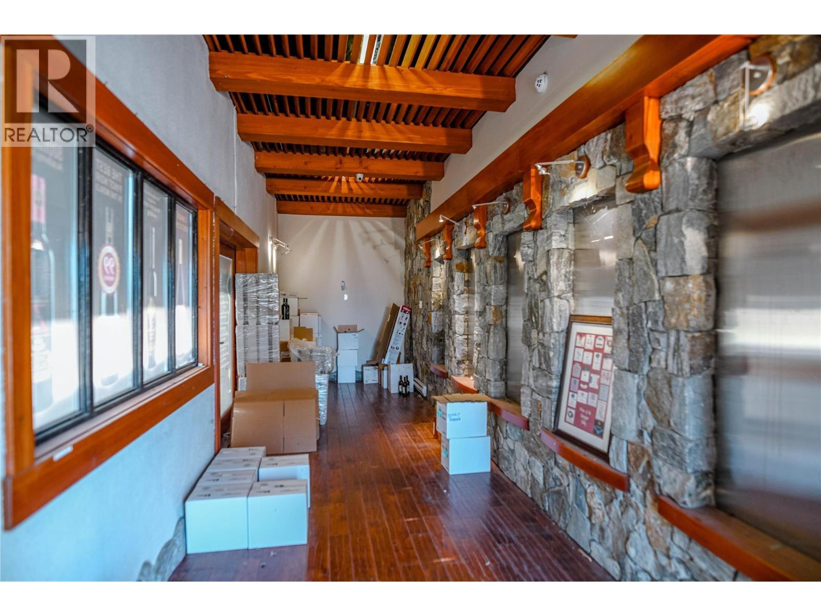 5355 Trepanier Bench Road, Peachland, BC
