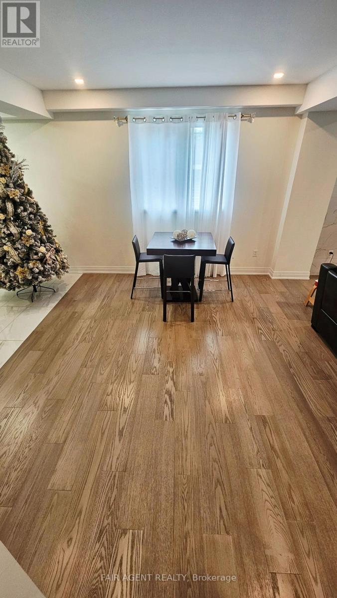 128 Melrose Avenue, Wasaga Beach, ON