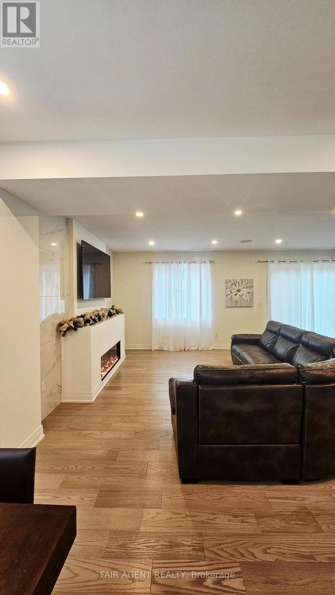 128 Melrose Avenue, Wasaga Beach, ON