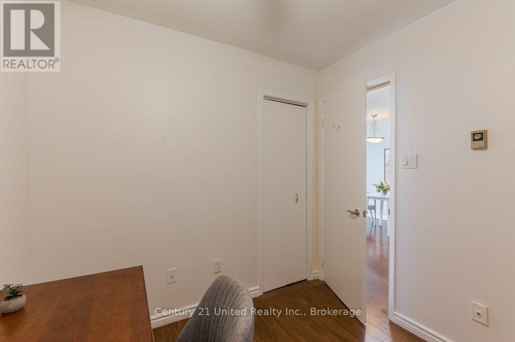 302 - 136 Ware Street, Peterborough (Town Ward 3), ON