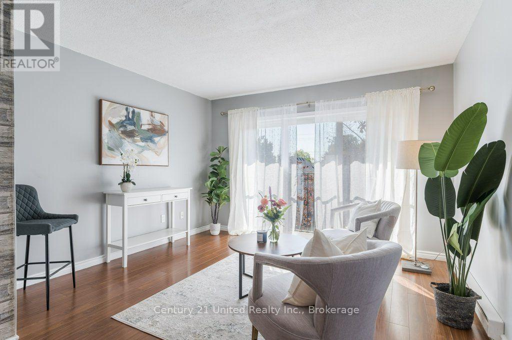 302 - 136 Ware Street, Peterborough (Town Ward 3), ON
