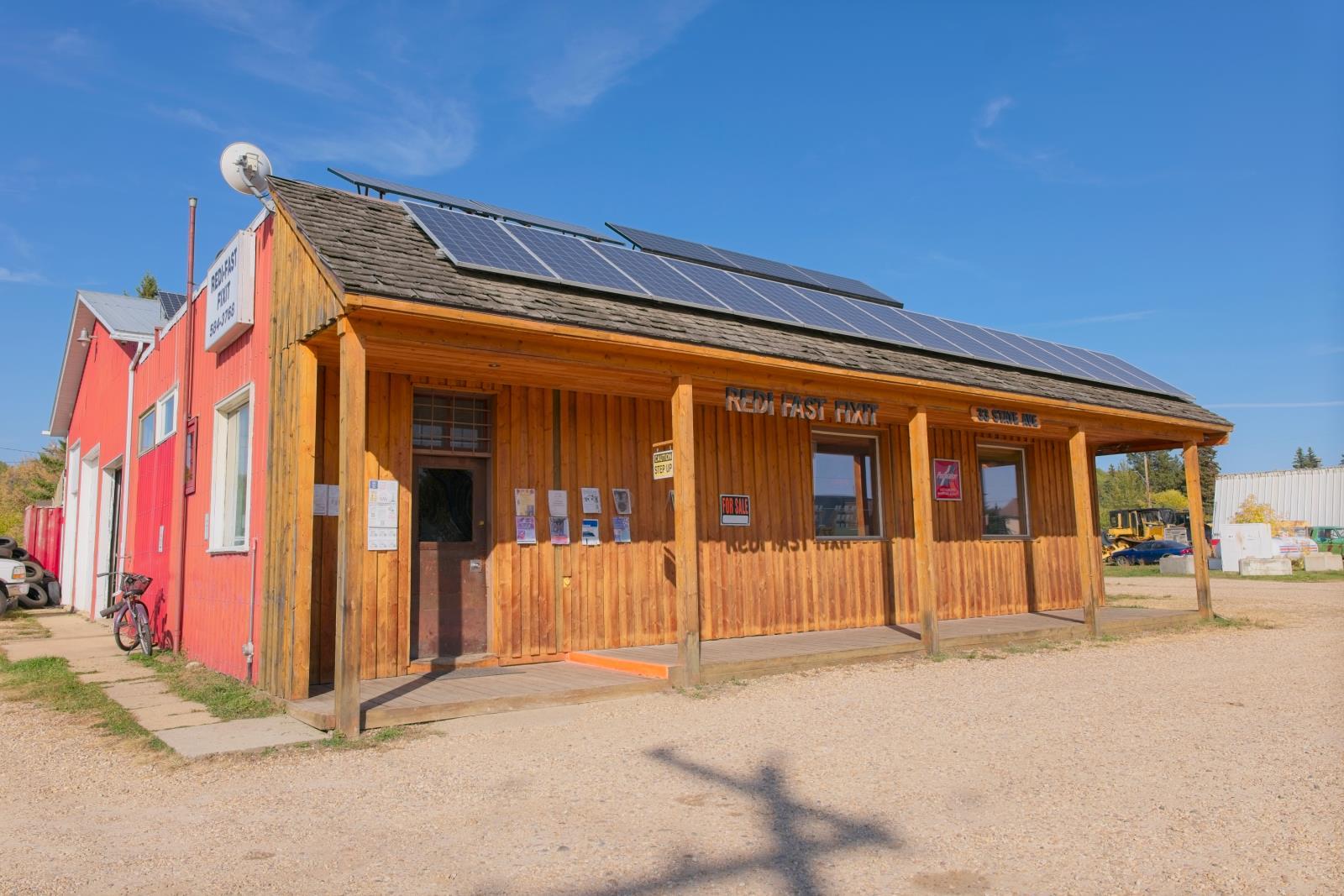 33 State Avenue, Fort Assiniboine, AB