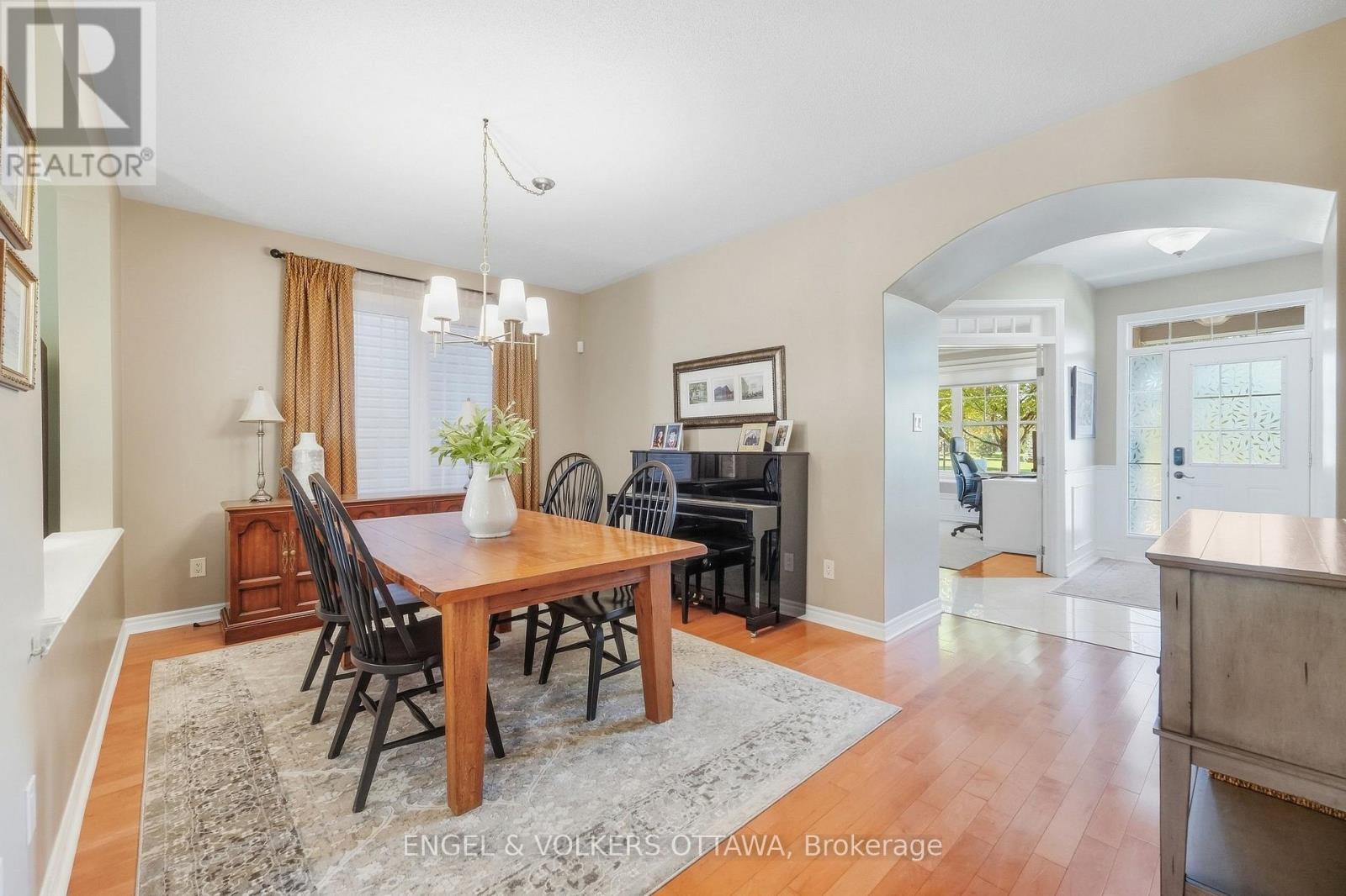 3534 Cambrian Road, Ottawa, ON