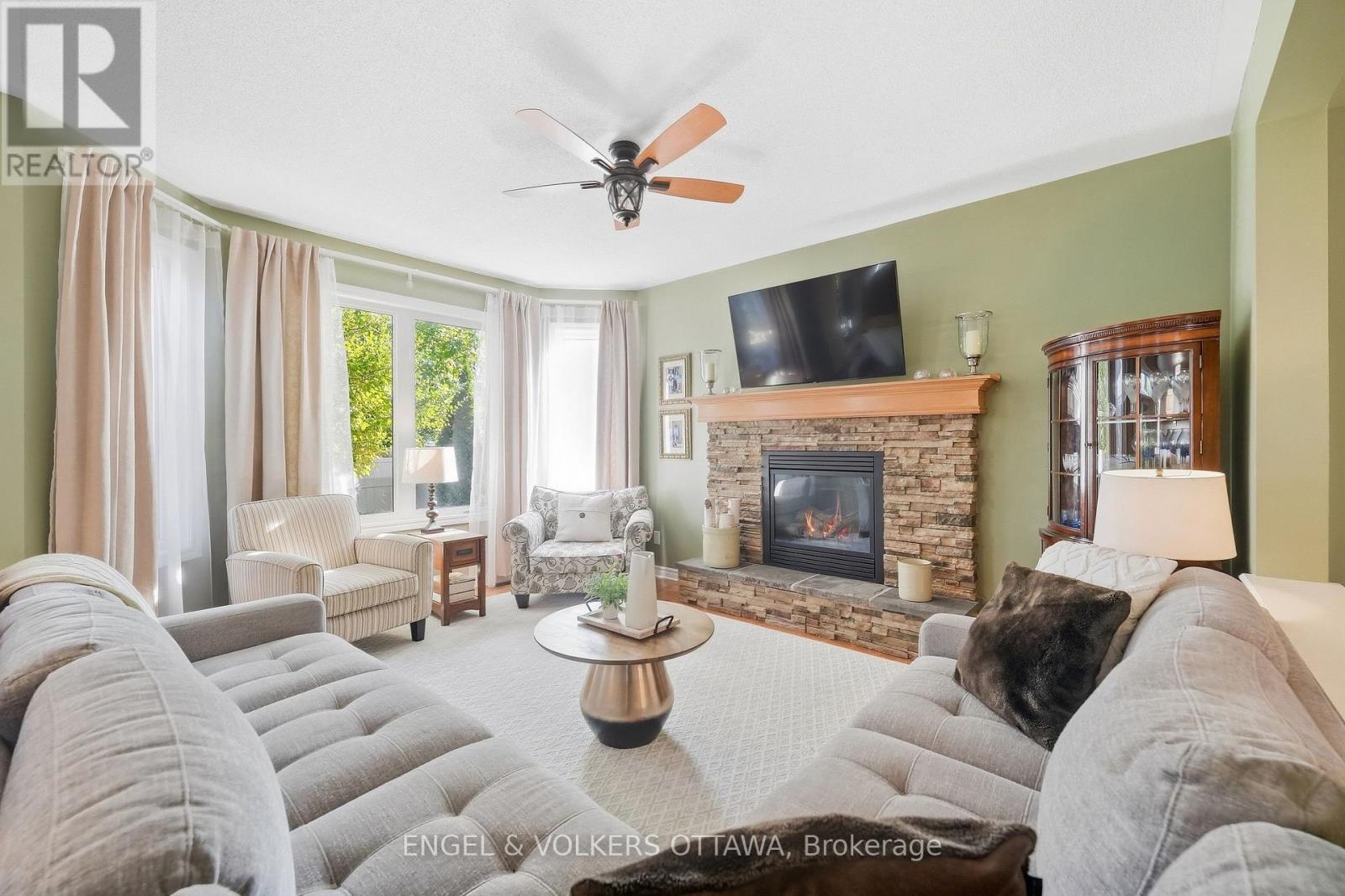 3534 Cambrian Road, Ottawa, ON