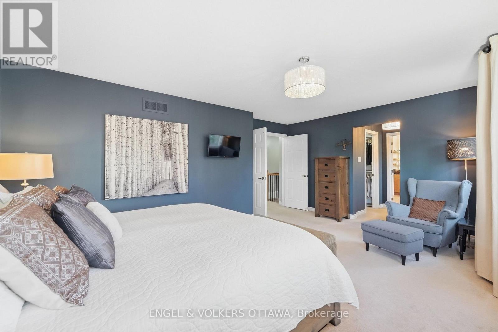 3534 Cambrian Road, Ottawa, ON