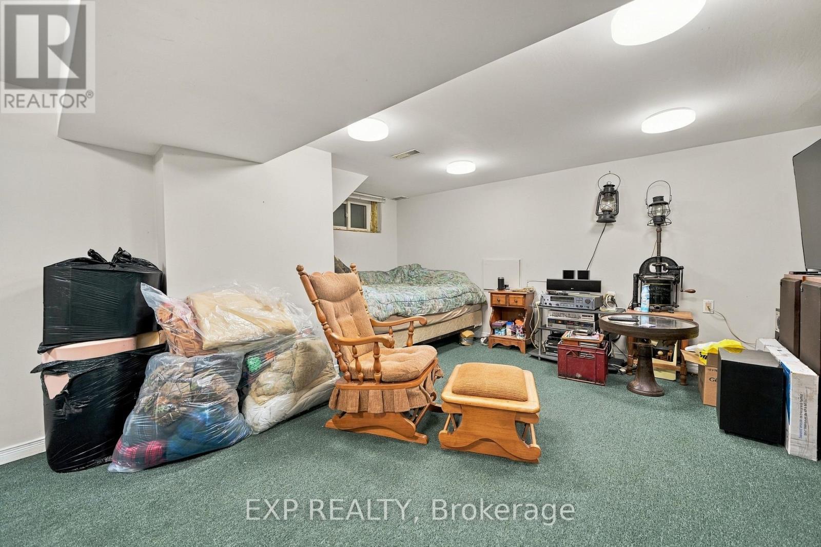 6518 Crawford Street, Niagara Falls (Morrison), ON