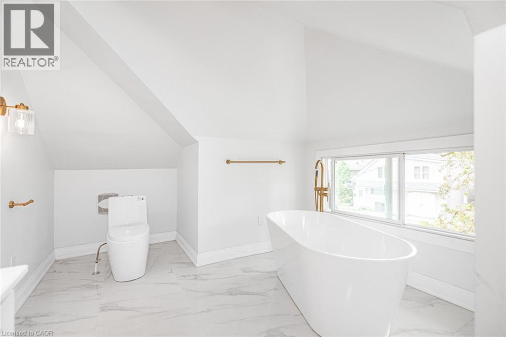 203 Brock Street, Brantford, ON