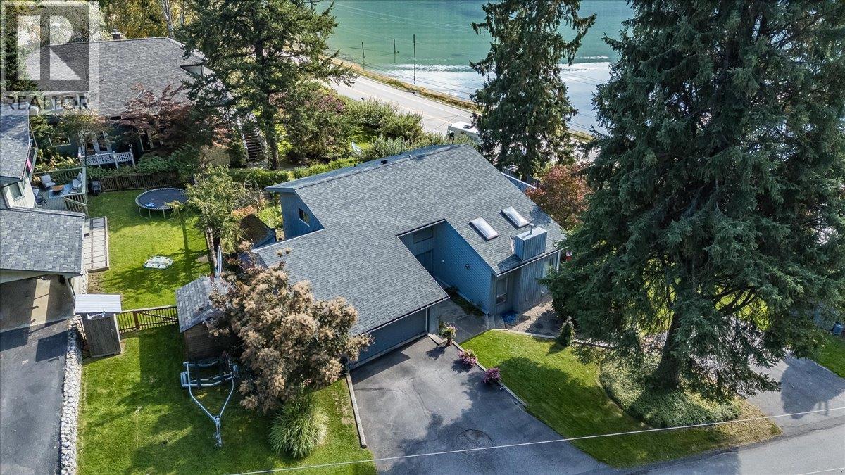 1512 Nasookin Road, Nelson, BC