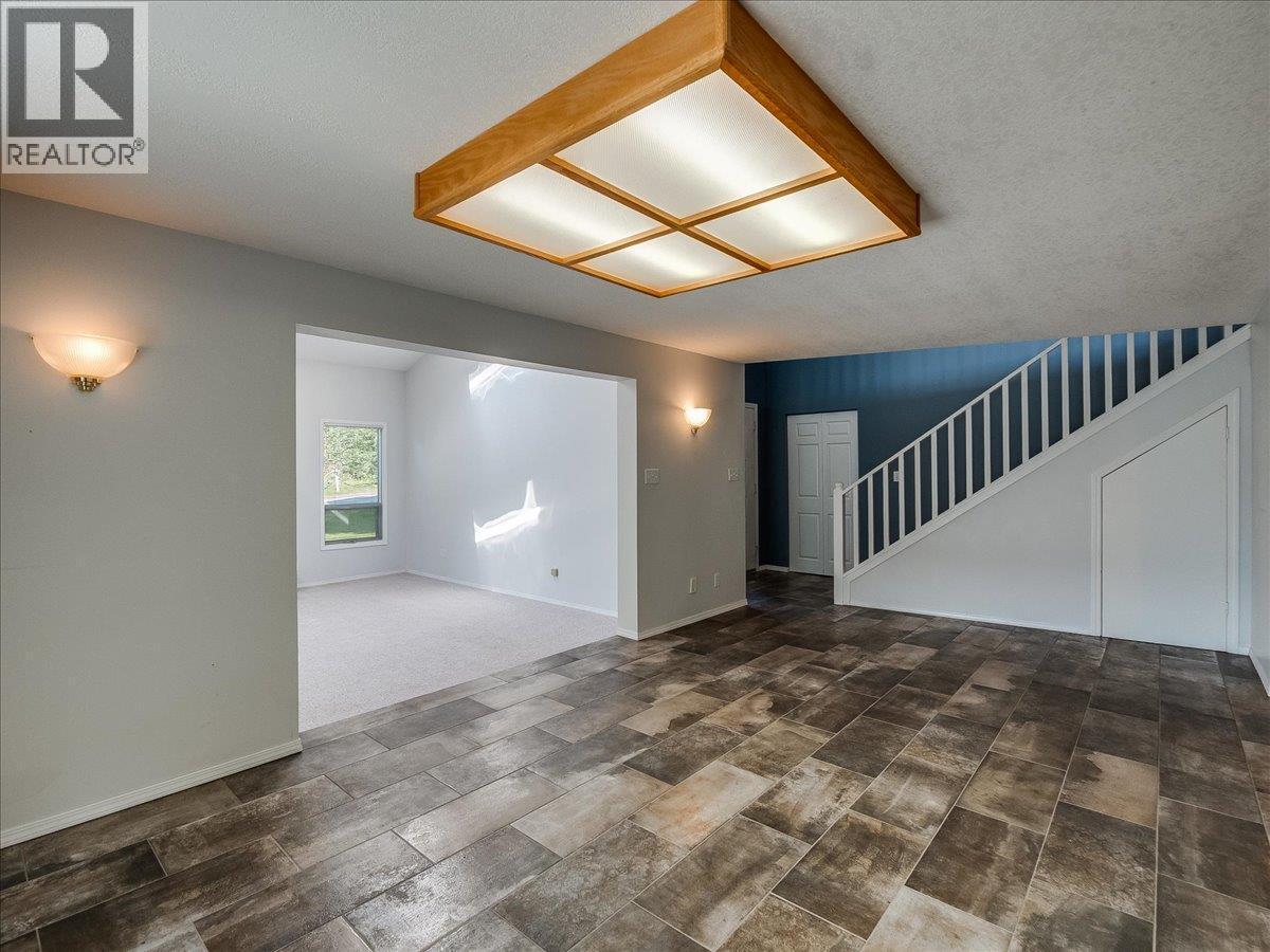 1512 Nasookin Road, Nelson, BC